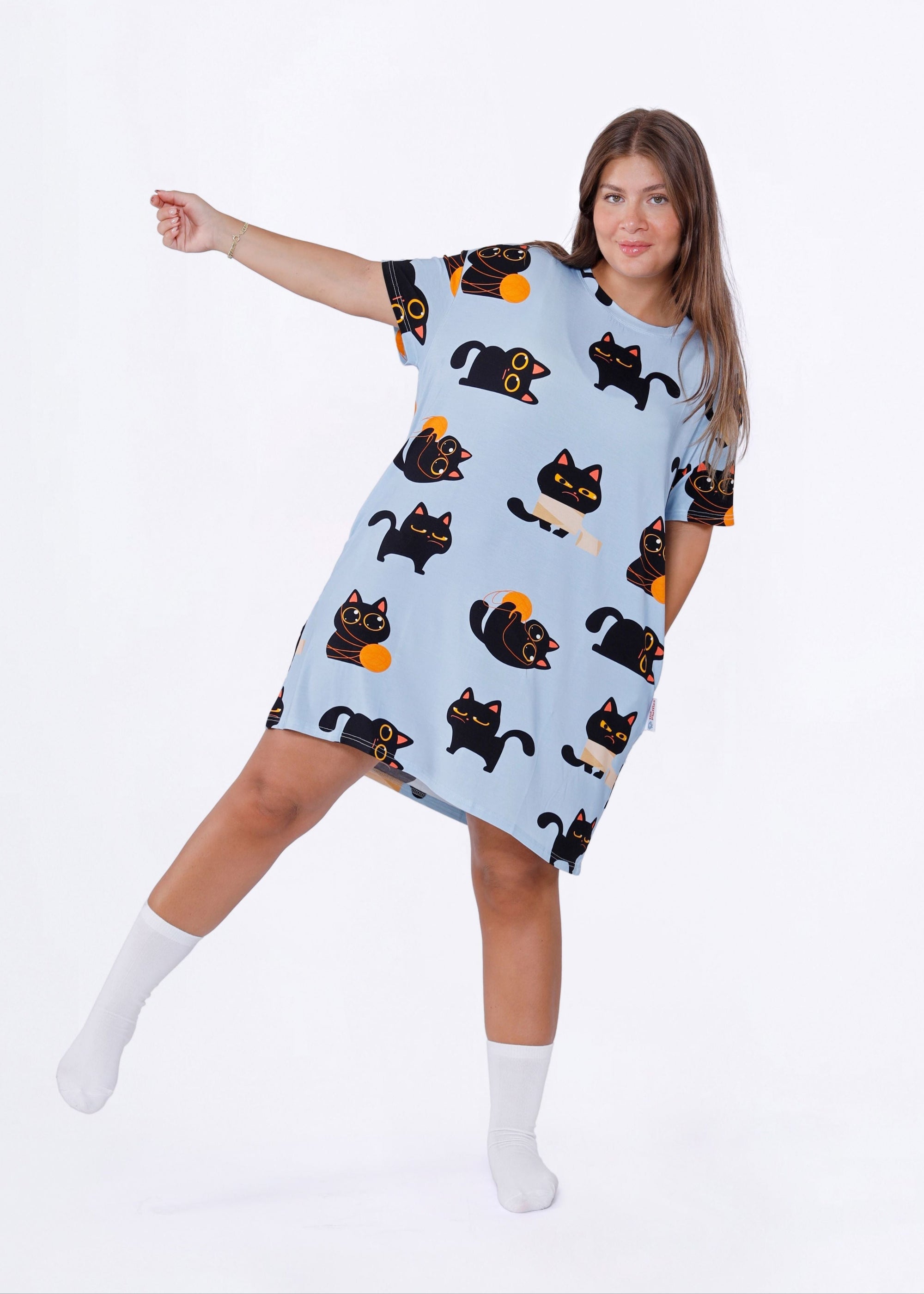 GRWM Pluffie Boyfriend Tee - THE PLUFFIES