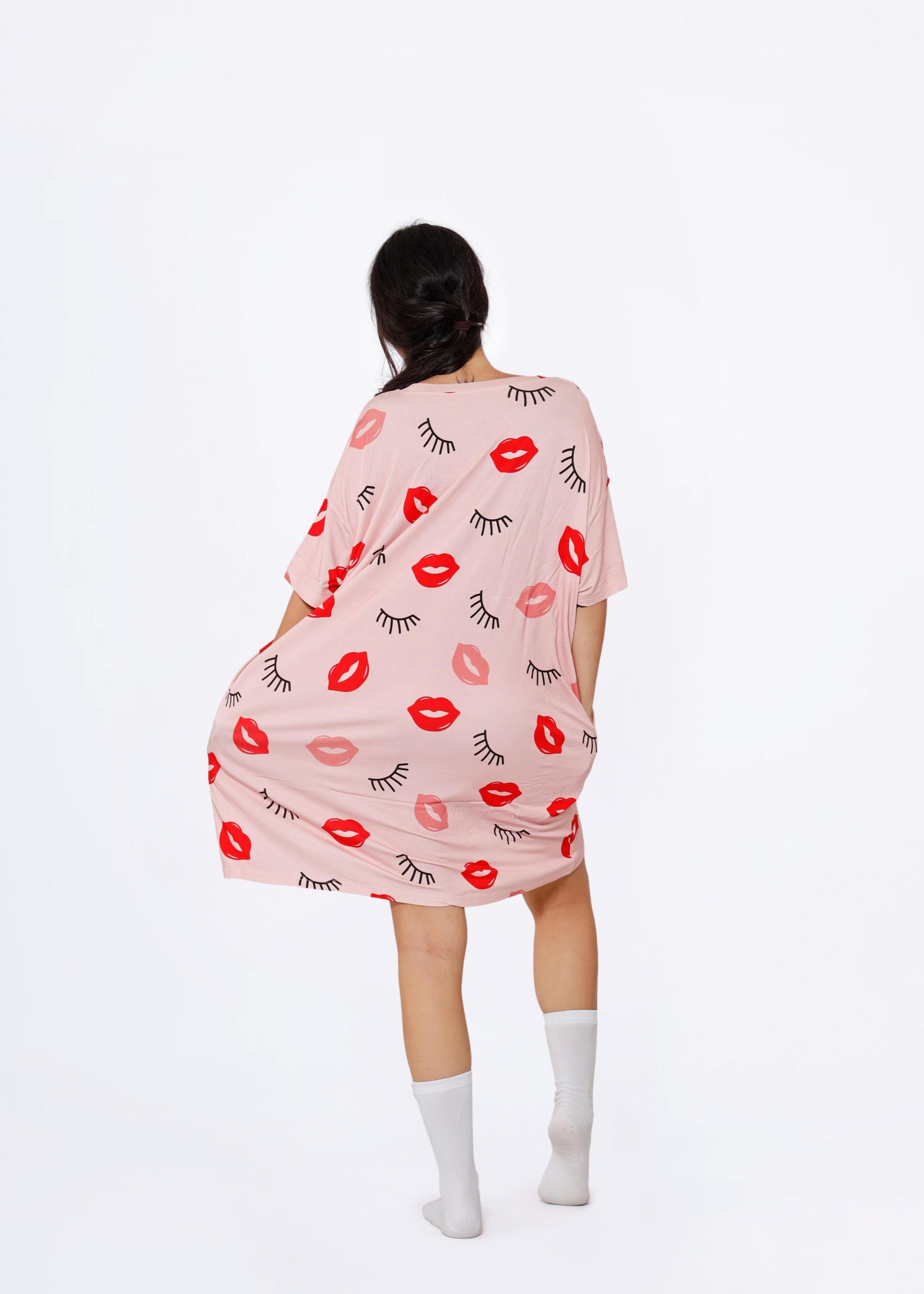 GRWM Bisou BF Sleep Tee